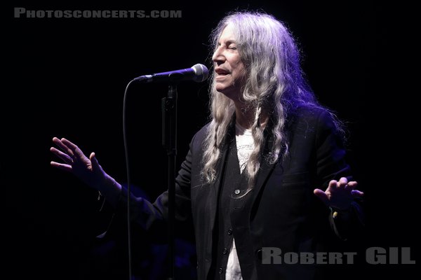 PATTI SMITH - 2021-10-08 - PARIS - Grand Rex - 